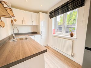 Photo 15- click for photo gallery